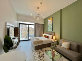 Waves - Ideal Dubai Retreat, Elegant Studio in Oxford 212